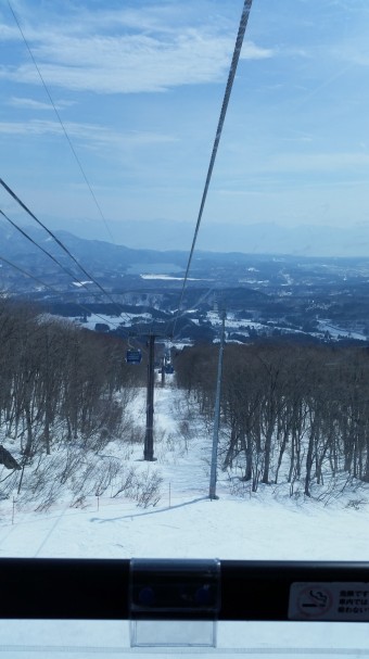 杉の原スキー場のゴンドラからの眺め