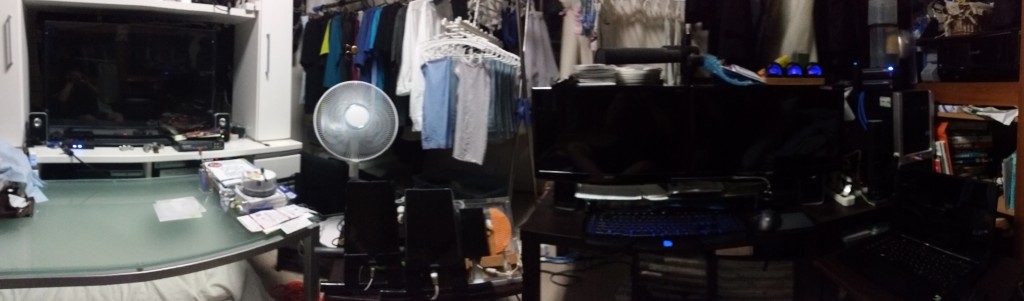 部屋の模様替えをしたら、こんな感じになった