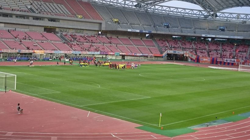 新国立競技場の傾斜が